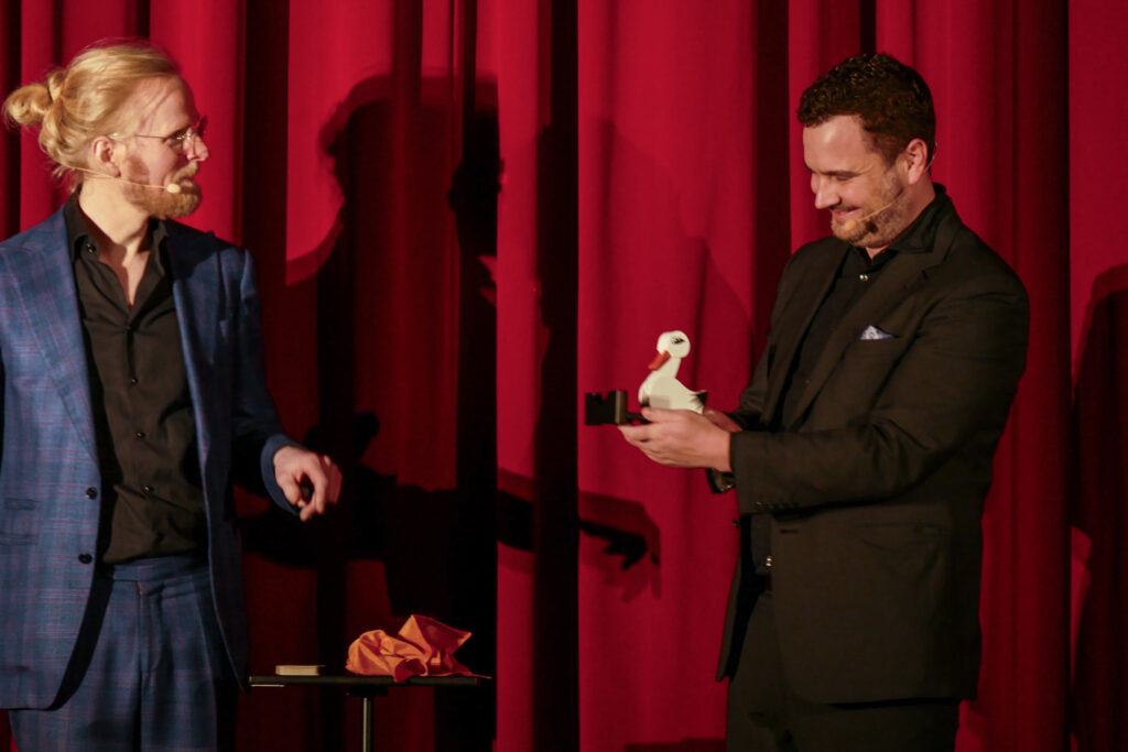 Durch das Programm geführt